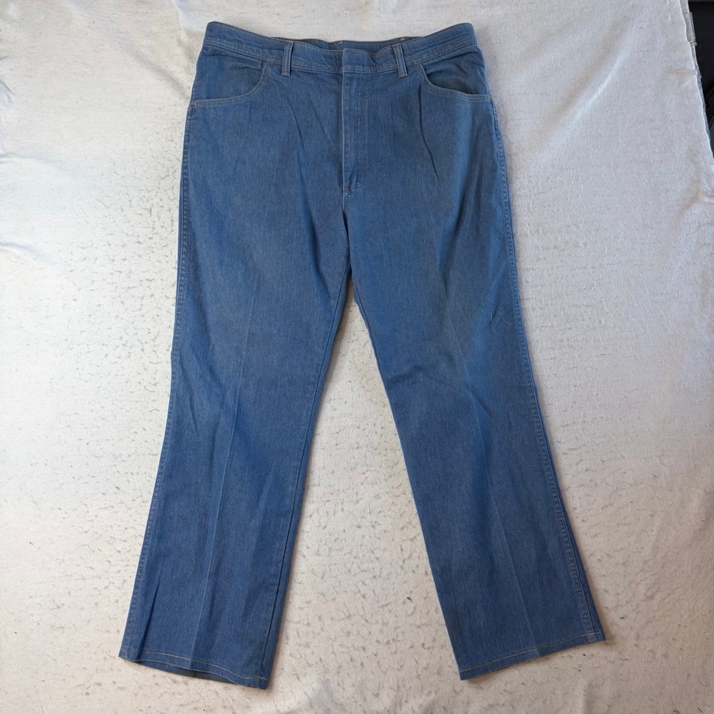 Wrangler Jeans Mens 40x30 Blue Denim Straight Leg USA Made C8548LB